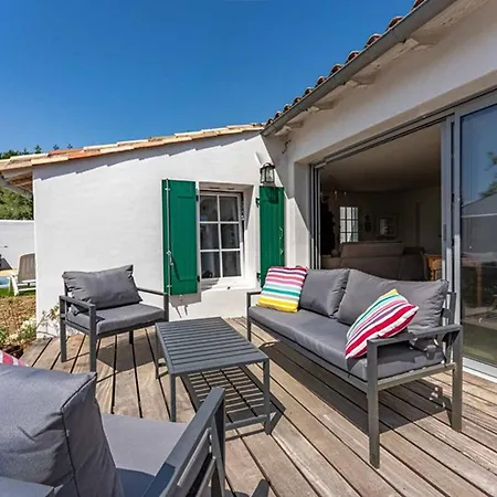 Villa Maison Neuve Avec Piscine Chauffée – 4 Chambres, Près - Fr-1-835-39 *