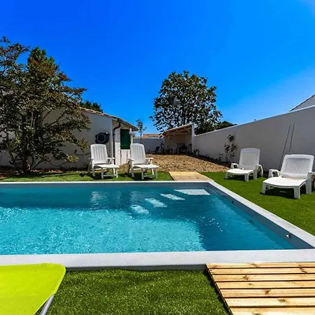 Maison Neuve Avec Piscine Chauffee - 4 Chambres, Pres - Fr-1-835-39 Villa *