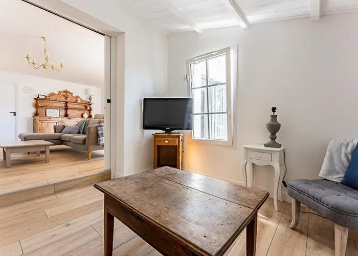 Villa Maison Neuve Avec Piscine Chauffée – 4 Chambres, Près - Fr-1-835-39 Le Bois-Plage-en-Ré